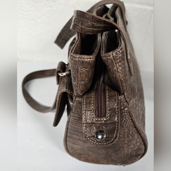 Sag Harbor Brown Shoulder Bag Purse  Croc Embossed Pattern - Picture 5 of 9